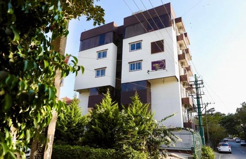 HSR Layout Hotel | 100 m² Hotel ∙ 3 guests