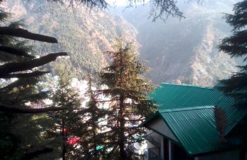 Dharamshala House | 100 m² House ∙ 1 bedroom ∙ 3 guests
