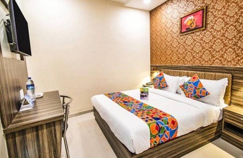 Santacruz Hotel | 120 m² Hotel ∙ 2 guests