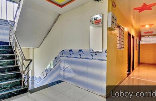 Phase 1 Hotel | 150 m² Hotel ∙ 3 guests
