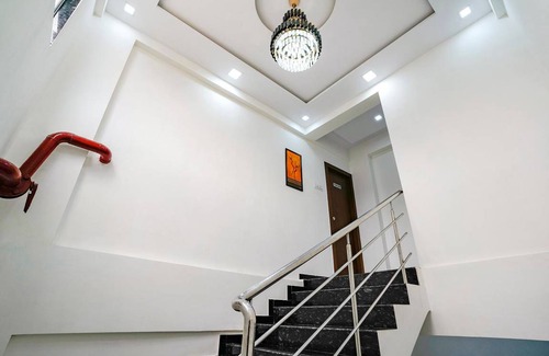 Navi Mumbai Hotel | 150 m² Hotel ∙ 3 guests