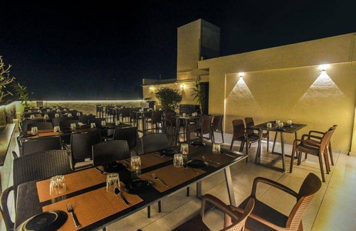 Satara Hotel | 182 m² Hotel ∙ 2 guests