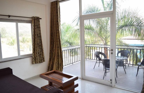 Kashid Resort | 186 m² Resort ∙ 3 bedrooms ∙ 11 guests