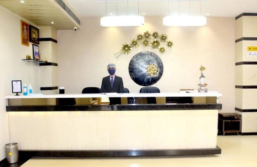 Raipur Hotel | 20 m² Hotel ∙ 2 guests