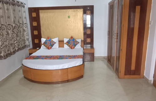 Magarpatta City House | 250 m² Bungalow ∙ 3 bedrooms ∙ 2 guests