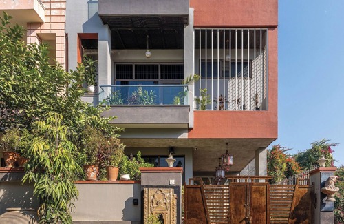 Vaishali Nagar House | 3 BHK luxury art villa Garuda - Lalluji luxe