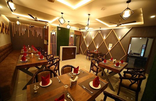 Bharatpur Hotel | 30 m² Hotel ∙ 6 guests