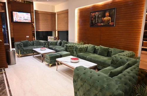 Karnal Hotel | 300 m² Hotel ∙ 4 guests