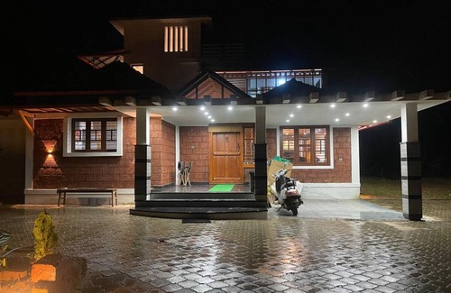 Sringeri House | 3000 m² House ∙ 4 bedrooms ∙ 12 guests
