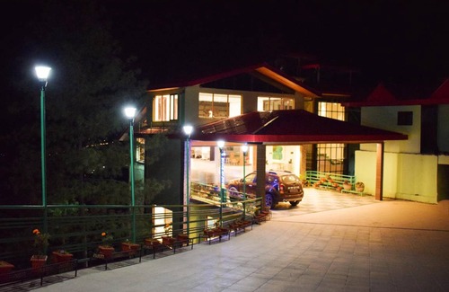 Shimla Resort | 34 m² Resort ∙ 4 guests