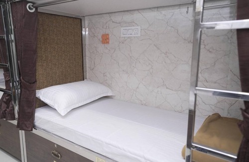 Malad West Hostel | 36 m² Hostel ∙ 1 guest