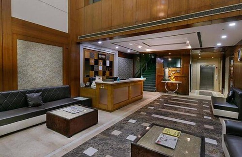 Sonepat Hotel | 370 m² Hotel ∙ 4 guests