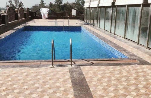 Sonepat Hotel | 370 m² Hotel ∙ 4 guests