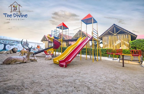 Veraval Resort | 400 m² Resort ∙ 3 guests