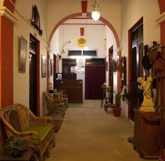 Gwalior House | 5000 m² House ∙ 2 bedrooms ∙ 3 guests