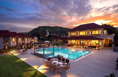 Eklingji Resort | 51 m² Resort ∙ 3 guests