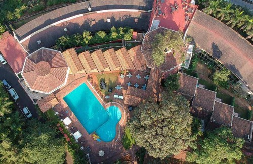 Khandala Resort | 74 m² Resort ∙ 8 guests