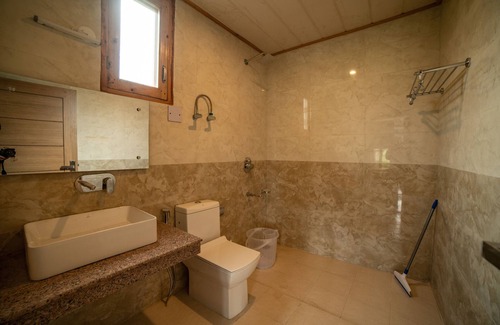 New Manali Hotel | Alt Life Manali