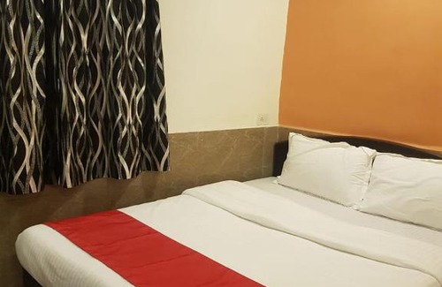 Andheri Bed & Breakfast | Anjali Residency