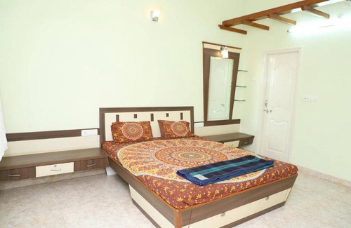 Panchgani Apartment | Apartment ∙ 8 guests