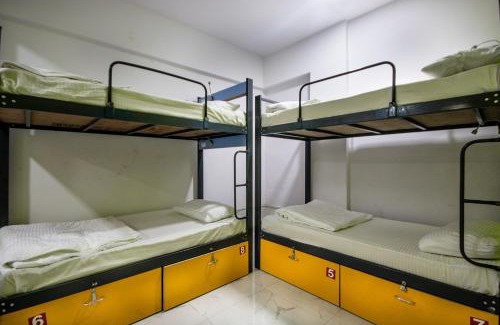 J B Nagar Hostel | Backpackers Villa Mumbai