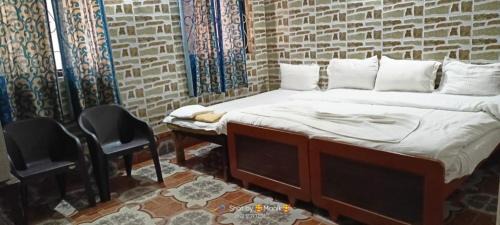 Baga House | Baga Beachway, GuestHouse