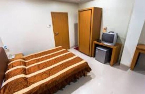 Bandra West Hotel | Bandra Residency