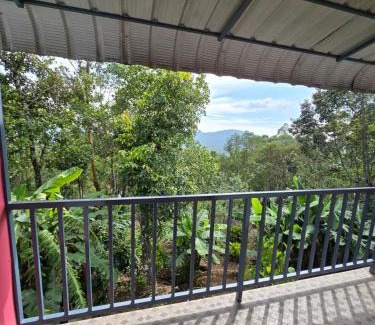 Suryanelli House | BENIEL HOMESTAY