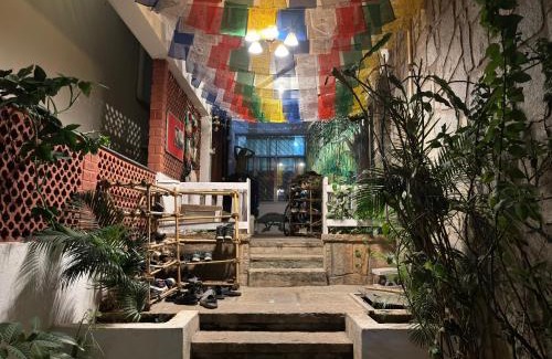 Domlur Hostel | BYOC Hostels - Indiranagar
