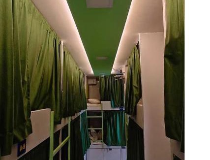 Jogeshwari East Hostel | Fathima Dormitory Andheri East Subway