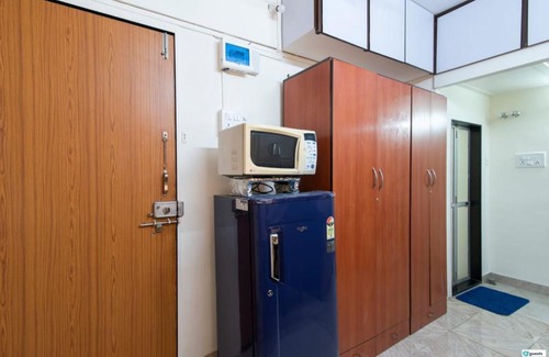 Bandra West Apartment | Higuests Vacation Home - Chapel Road, Bandra