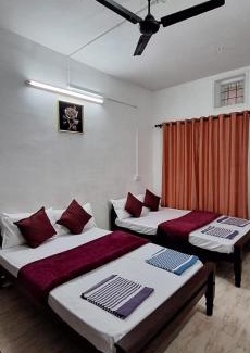 Sulthan Bathery House | Holiday Apartments & Homestay