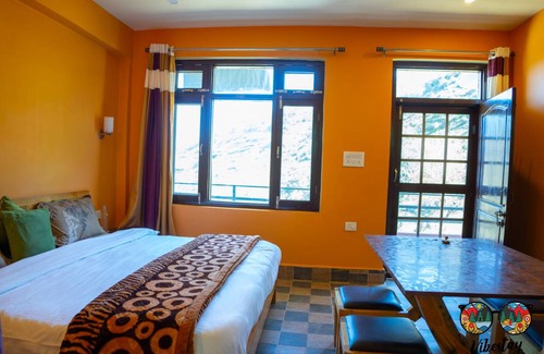 Almora Hostel | Hostel ∙ 8 guests