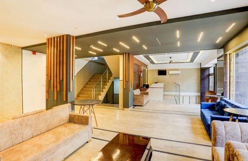 Mahipalpur Extension Hotel | Hotel ∙ 3 guests