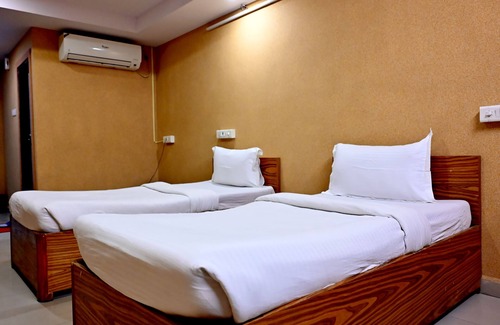 Ankleshwar Hotel | HOTEL AERON PLAZA
