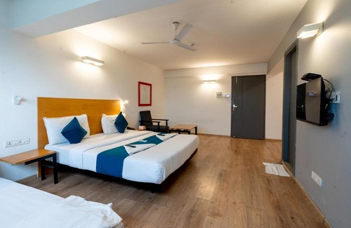 Jogeshwari West Hotel | Hotel Arma Town House