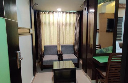 Jayanagar Hotel | Hotel Monarch International Jayanagar