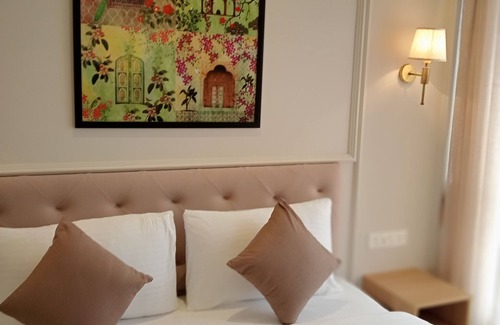 Malad West Hotel | HOTEL MUMBAI HOUSE MINDSPACE MALAD