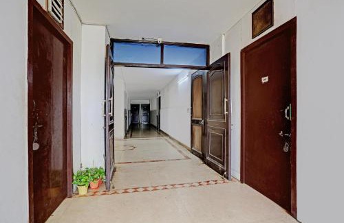 IMT Manesar Hotel | Hotel O Naveen Stay