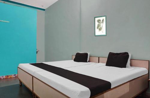 Rajgurunagar Hotel | Hotel O Sangameshwar Hotel & Lodging