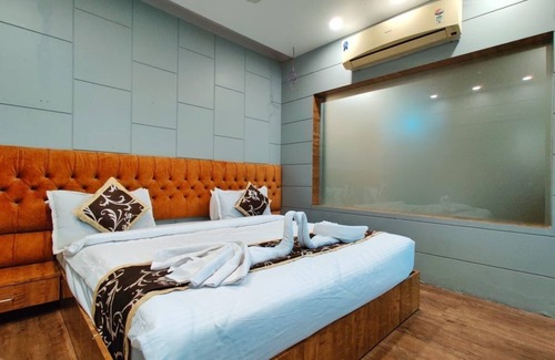 Gandhidham Hotel | Hotel Prashant International