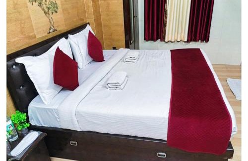Malviya Nagar Hotel | Hotel Ravi B-R Group In Jaipur