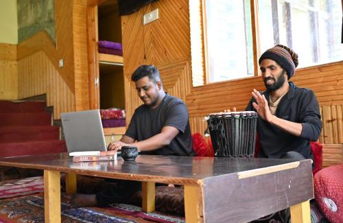 Jagatsukh Hostel | indian backpackers hostel