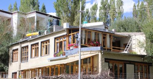 Leh Hostel | Karma Lodge Leh