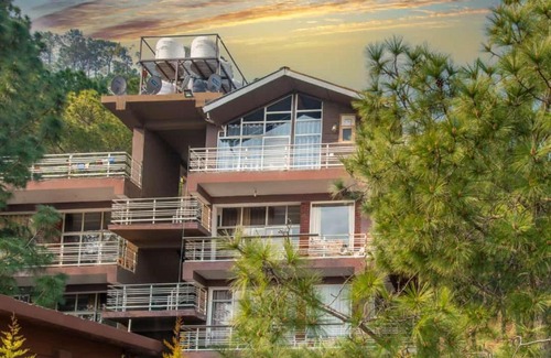Dharampur House | Kasauli villa