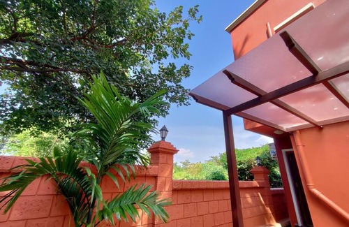 Chendhare Villa | Leisurely Clair De Lune 2BHK pvt jacuzzi, Alibaug