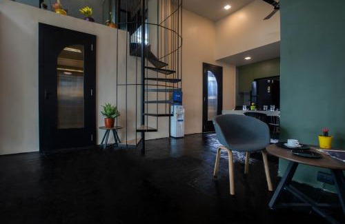 Goregaon East Hostel | Mayura Aureole CoLiving