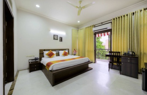 Civil Lines House | Motel ∙ 8 guests