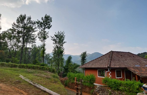 Virarajendrapet House | Motel ∙ 8 guests
