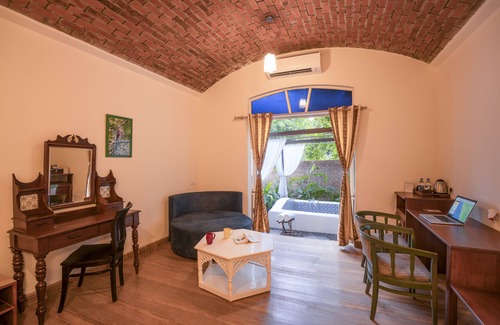 Vagator Hostel | Moustache Goa Luxuria - Hostel